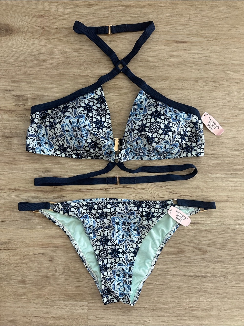 🔹Victoria's Secret Swim Bikini Set
